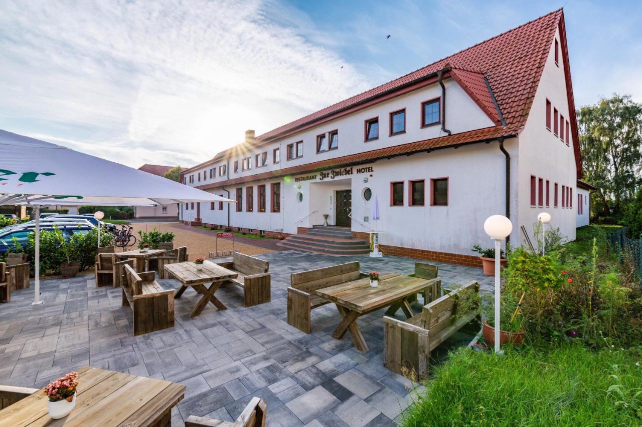 Hotel Und Restaurant "Zur Zwiebel" Peenemunde Exteriör bild