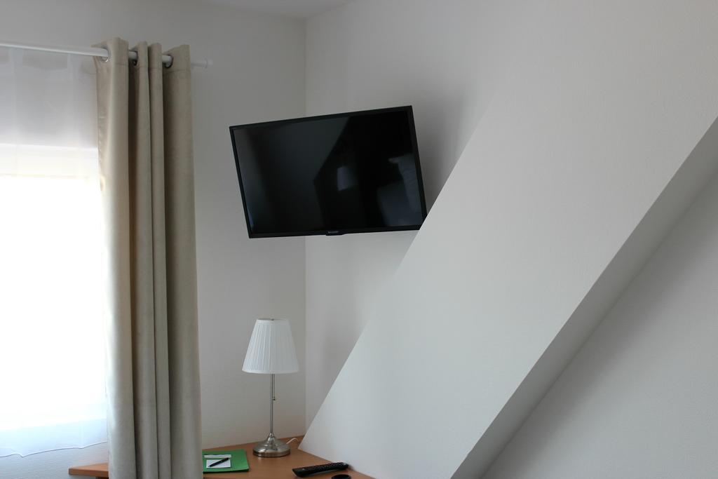Hotel Und Restaurant "Zur Zwiebel" Peenemunde Exteriör bild